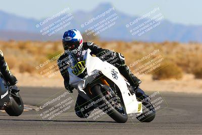 media/Feb-12-2022-SoCal Trackdays (Sat) [[3b21b94a56]]/Turn 16 (125pm)/